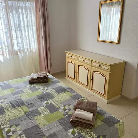 One Bedroom Appartement *